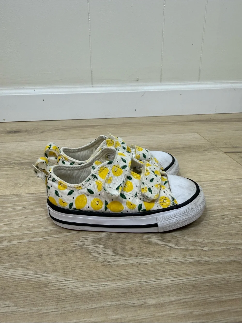 Converse Lemon Print Sneakers